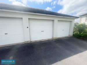 Garage- click for photo gallery